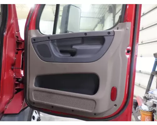 FREIGHTLINER CASCADIA 2008-2018 DOOR ASSEMBLY, FRONT