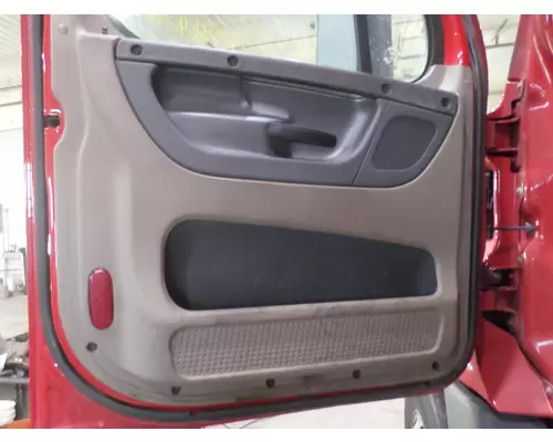 FREIGHTLINER CASCADIA 2008-2018 DOOR ASSEMBLY, FRONT