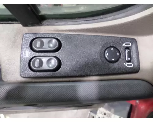 FREIGHTLINER CASCADIA 2008-2018 DOOR ASSEMBLY, FRONT