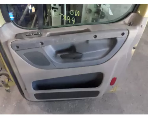 FREIGHTLINER CASCADIA 2008-2018 DOOR ASSEMBLY, FRONT