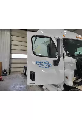 FREIGHTLINER CASCADIA 2008-2018 DOOR ASSEMBLY, FRONT