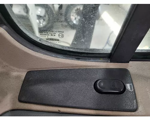 FREIGHTLINER CASCADIA 2008-2018 DOOR ASSEMBLY, FRONT