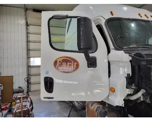 FREIGHTLINER CASCADIA 2008-2018 DOOR ASSEMBLY, FRONT