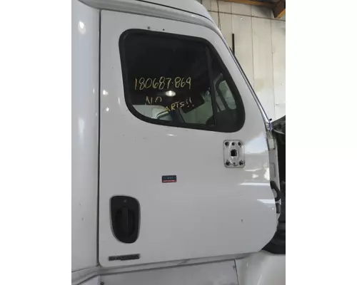 FREIGHTLINER CASCADIA 2008-2018 DOOR ASSEMBLY, FRONT