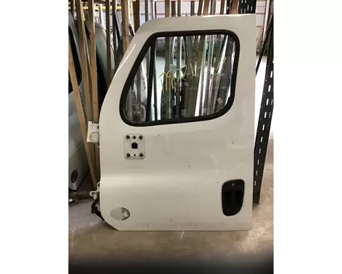 FREIGHTLINER CASCADIA 2008-2018 DOOR ASSEMBLY, FRONT