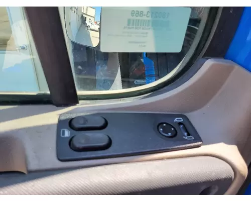 FREIGHTLINER CASCADIA 2008-2018 DOOR ASSEMBLY, FRONT