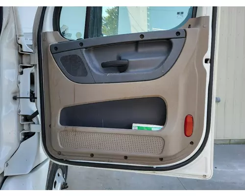 FREIGHTLINER CASCADIA 2008-2018 DOOR ASSEMBLY, FRONT