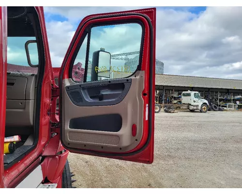FREIGHTLINER CASCADIA 2008-2018 DOOR ASSEMBLY, FRONT