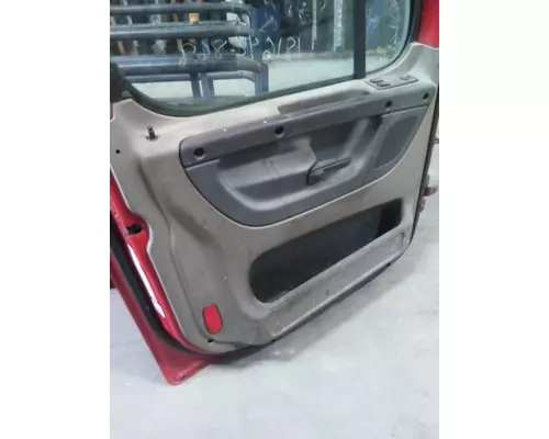 FREIGHTLINER CASCADIA 2008-2018 DOOR ASSEMBLY, FRONT