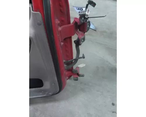 FREIGHTLINER CASCADIA 2008-2018 DOOR ASSEMBLY, FRONT