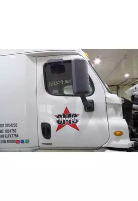 FREIGHTLINER CASCADIA 2008-2018 DOOR ASSEMBLY, FRONT