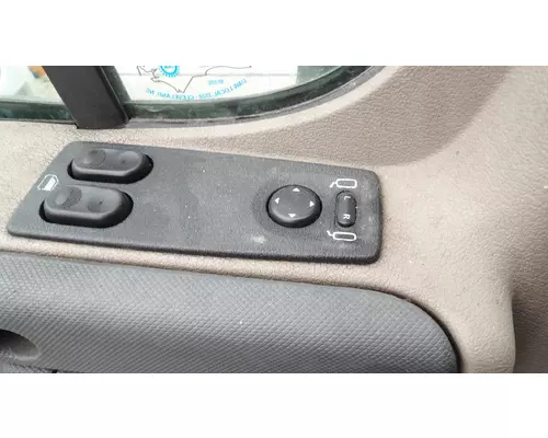 FREIGHTLINER CASCADIA 2008-2018 DOOR ASSEMBLY, FRONT