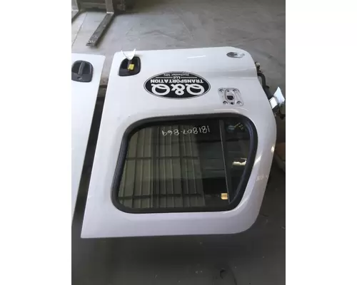 FREIGHTLINER CASCADIA 2008-2018 DOOR ASSEMBLY, FRONT