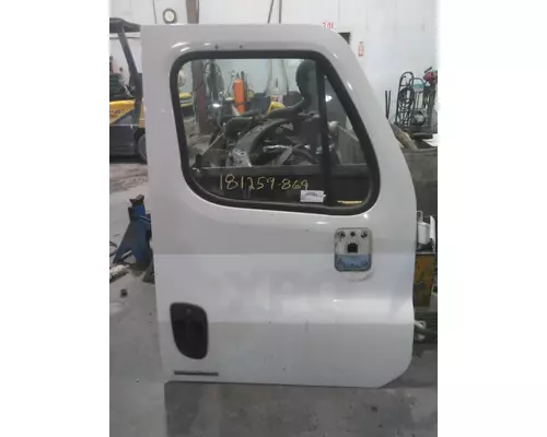 FREIGHTLINER CASCADIA 2008-2018 DOOR ASSEMBLY, FRONT