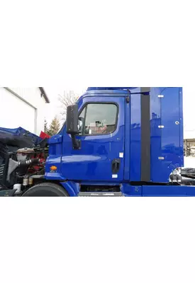 FREIGHTLINER CASCADIA 2008-2018 DOOR ASSEMBLY, FRONT