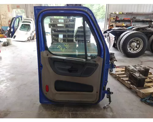 FREIGHTLINER CASCADIA 2008-2018 DOOR ASSEMBLY, FRONT