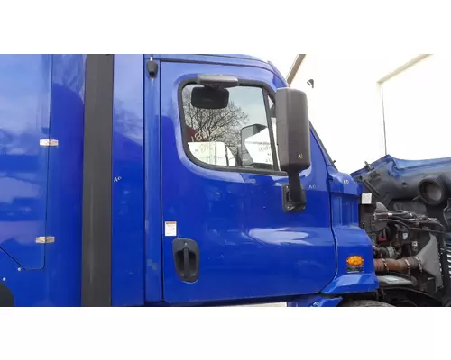FREIGHTLINER CASCADIA 2008-2018 DOOR ASSEMBLY, FRONT