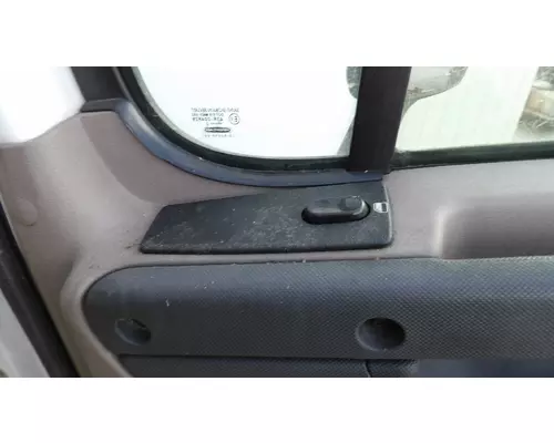 FREIGHTLINER CASCADIA 2008-2018 DOOR ASSEMBLY, FRONT