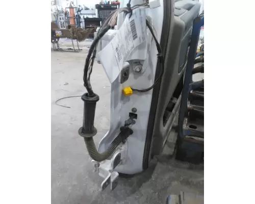 FREIGHTLINER CASCADIA 2008-2018 DOOR ASSEMBLY, FRONT