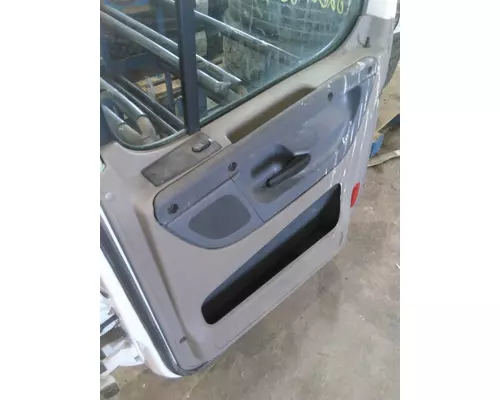 FREIGHTLINER CASCADIA 2008-2018 DOOR ASSEMBLY, FRONT