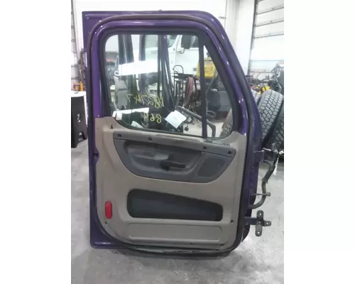 FREIGHTLINER CASCADIA 2008-2018 DOOR ASSEMBLY, FRONT