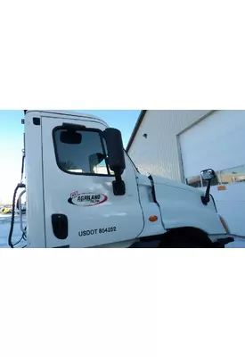 FREIGHTLINER CASCADIA 2008-2018 DOOR ASSEMBLY, FRONT