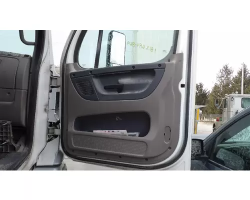FREIGHTLINER CASCADIA 2008-2018 DOOR ASSEMBLY, FRONT