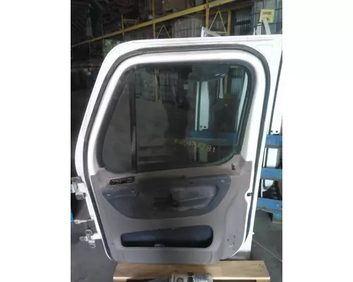 FREIGHTLINER CASCADIA 2008-2018 DOOR ASSEMBLY, FRONT