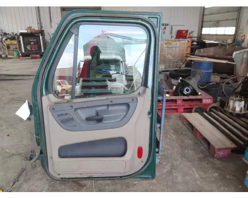 FREIGHTLINER CASCADIA 2008-2018 DOOR ASSEMBLY, FRONT