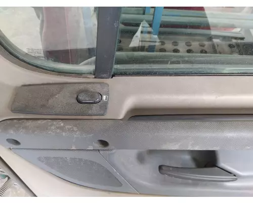FREIGHTLINER CASCADIA 2008-2018 DOOR ASSEMBLY, FRONT