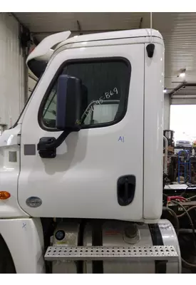 FREIGHTLINER CASCADIA 2008-2018 DOOR ASSEMBLY, FRONT
