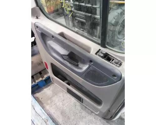 FREIGHTLINER CASCADIA 2008-2018 DOOR ASSEMBLY, FRONT