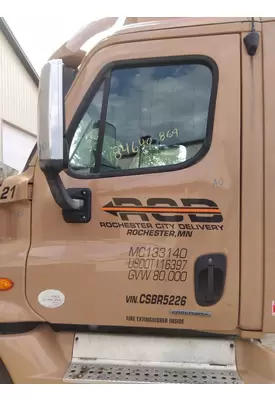 FREIGHTLINER CASCADIA 2008-2018 DOOR ASSEMBLY, FRONT