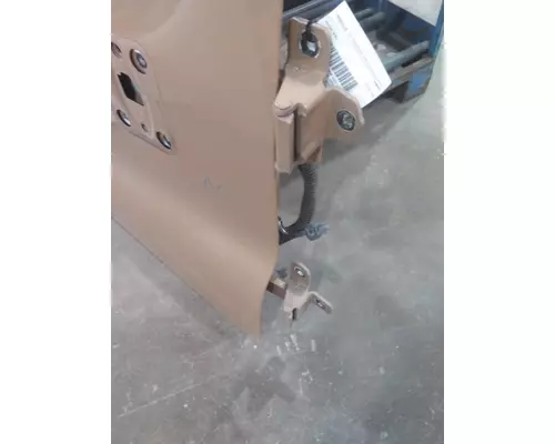FREIGHTLINER CASCADIA 2008-2018 DOOR ASSEMBLY, FRONT