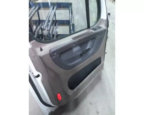 FREIGHTLINER CASCADIA 2008-2018 DOOR ASSEMBLY, FRONT