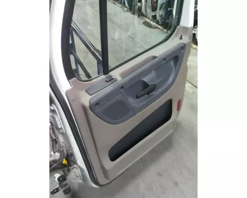 FREIGHTLINER CASCADIA 2008-2018 DOOR ASSEMBLY, FRONT