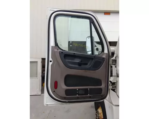 FREIGHTLINER CASCADIA 2008-2018 DOOR ASSEMBLY, FRONT