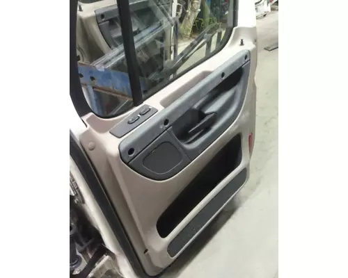 FREIGHTLINER CASCADIA 2008-2018 DOOR ASSEMBLY, FRONT