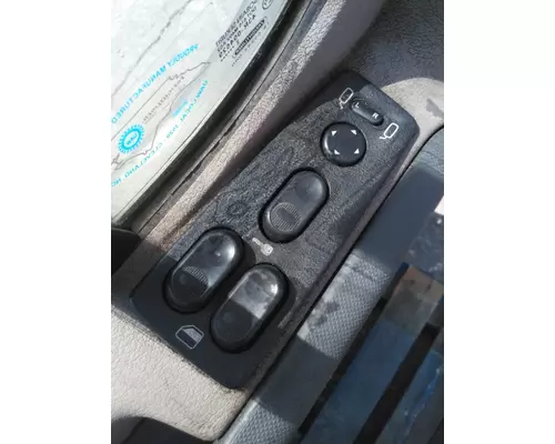 FREIGHTLINER CASCADIA 2008-2018 DOOR ASSEMBLY, FRONT