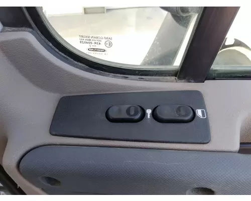 FREIGHTLINER CASCADIA 2008-2018 DOOR ASSEMBLY, FRONT