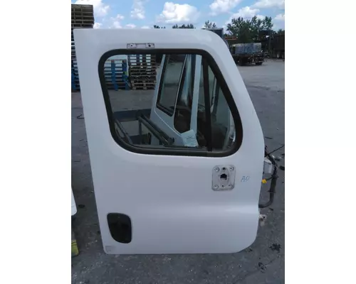 FREIGHTLINER CASCADIA 2008-2018 DOOR ASSEMBLY, FRONT