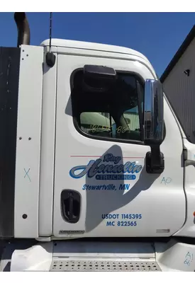 FREIGHTLINER CASCADIA 2008-2018 DOOR ASSEMBLY, FRONT