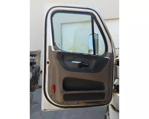 FREIGHTLINER CASCADIA 2008-2018 DOOR ASSEMBLY, FRONT