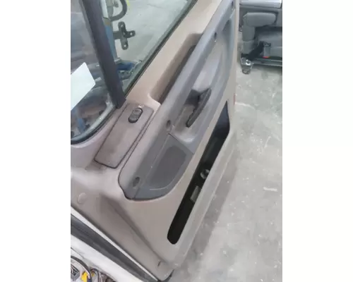 FREIGHTLINER CASCADIA 2008-2018 DOOR ASSEMBLY, FRONT