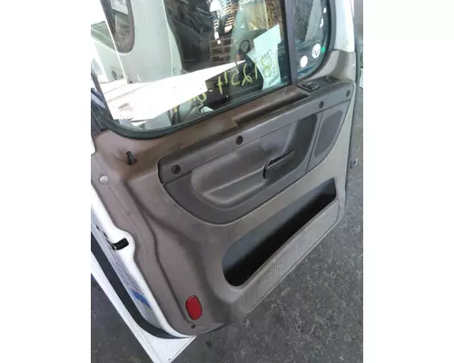 FREIGHTLINER CASCADIA 2008-2018 DOOR ASSEMBLY, FRONT