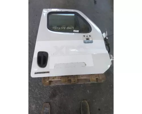 FREIGHTLINER CASCADIA 2008-2018 DOOR ASSEMBLY, FRONT