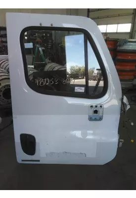 FREIGHTLINER CASCADIA 2008-2018 DOOR ASSEMBLY, FRONT