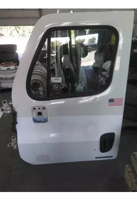 FREIGHTLINER CASCADIA 2008-2018 DOOR ASSEMBLY, FRONT