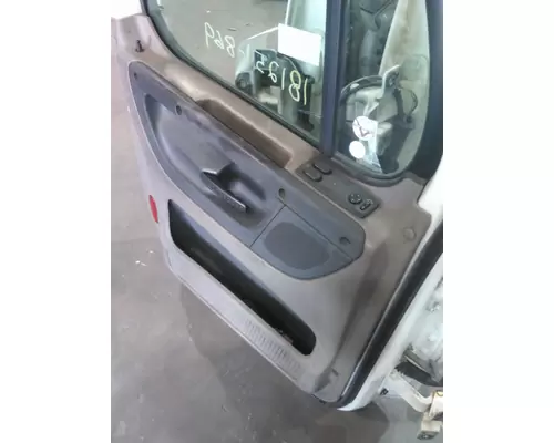 FREIGHTLINER CASCADIA 2008-2018 DOOR ASSEMBLY, FRONT