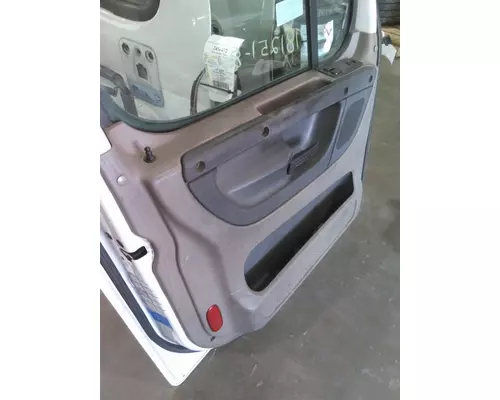 FREIGHTLINER CASCADIA 2008-2018 DOOR ASSEMBLY, FRONT